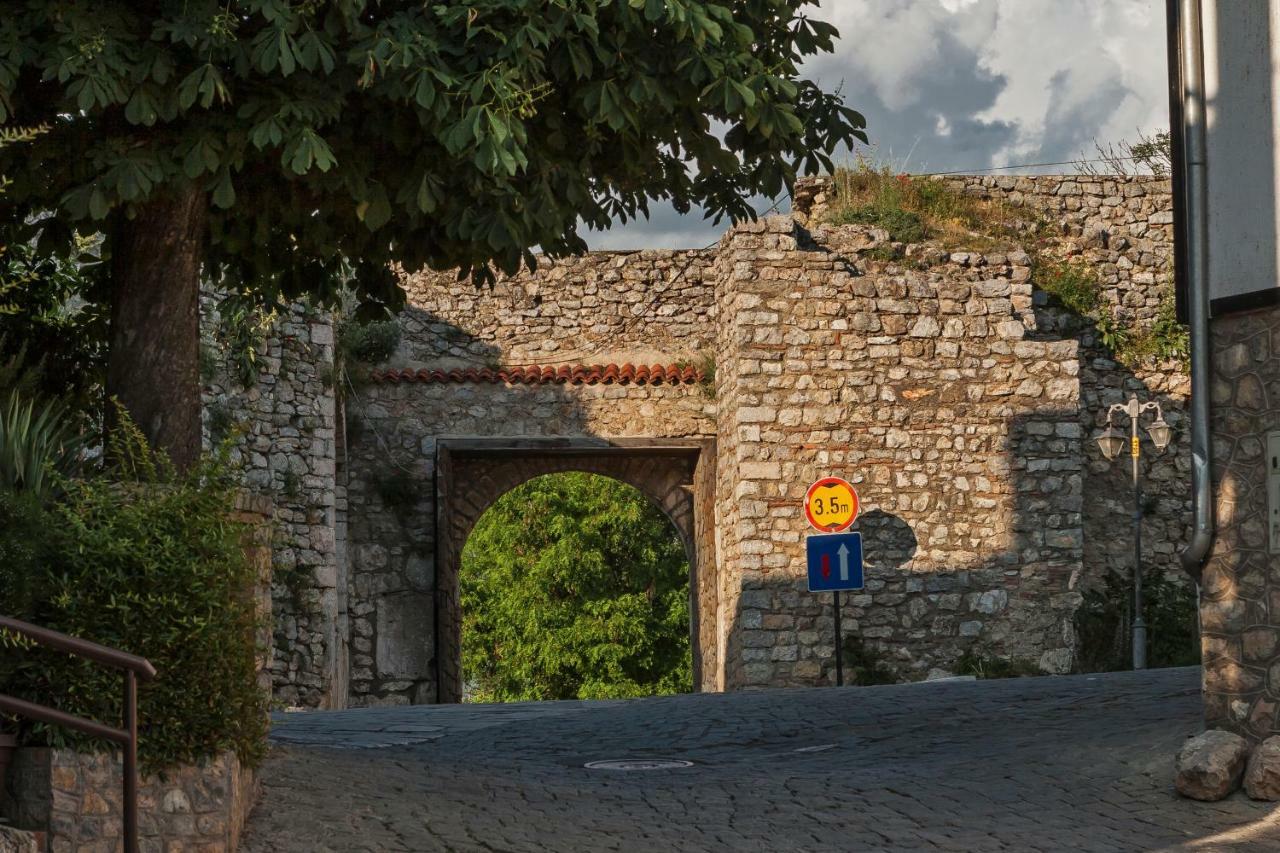 Upper Gate Apartments Ohrid Ngoại thất bức ảnh